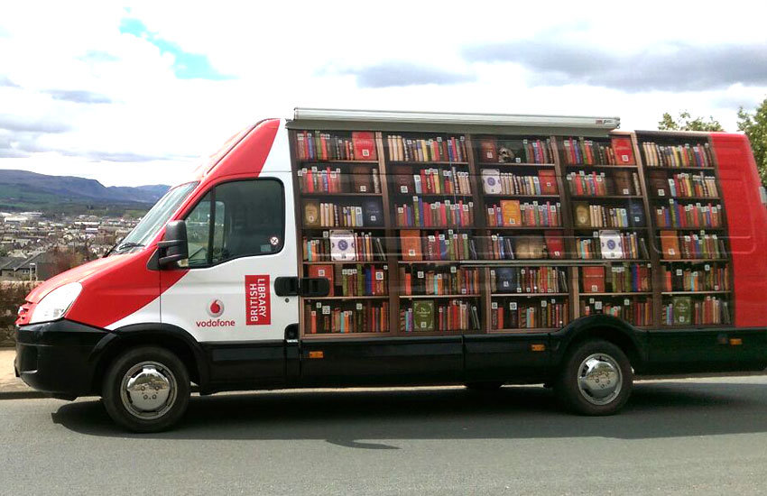 Vodafone - Promo Vehicle, Experiential Marketing & Promo Staff