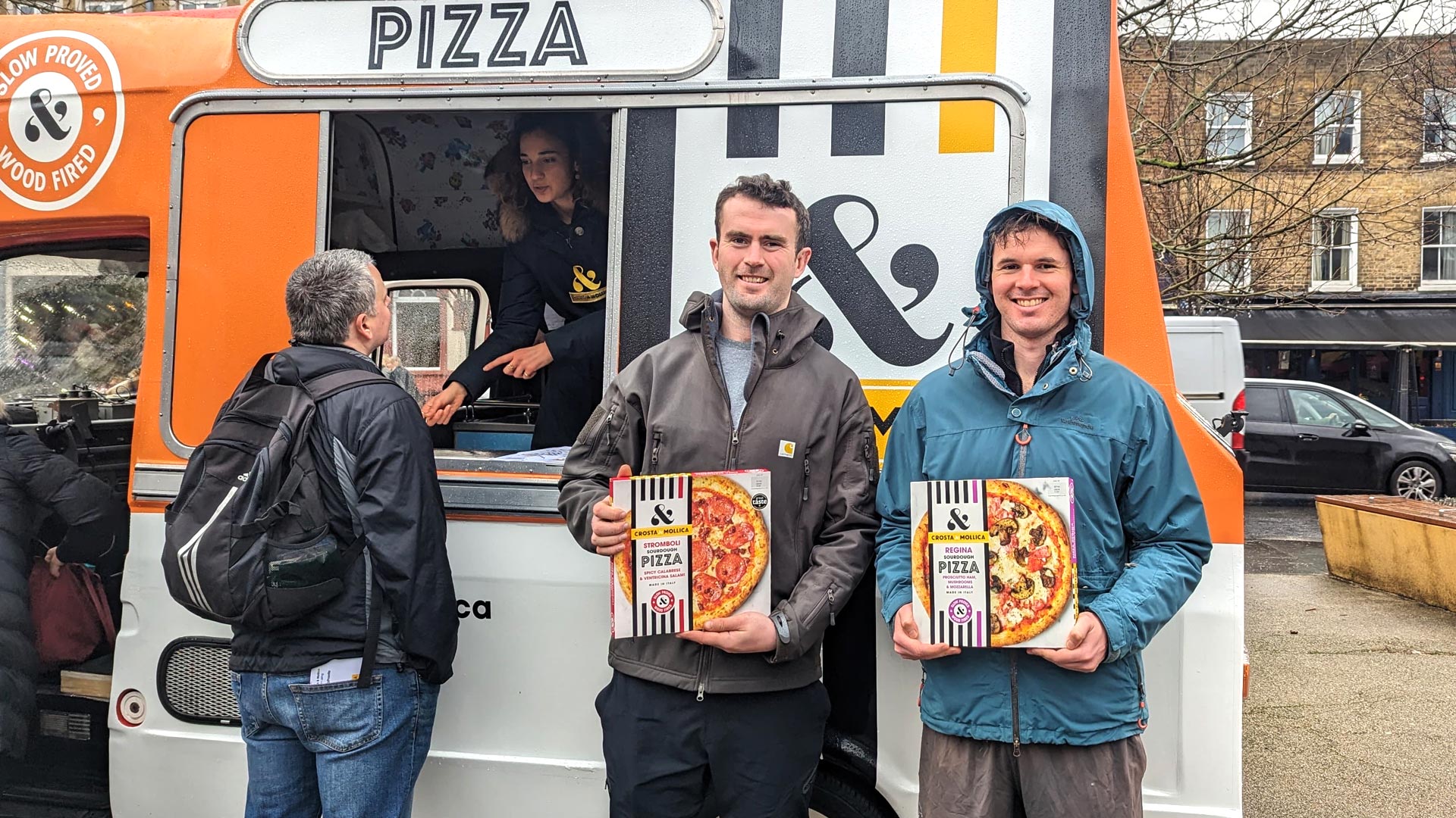 Pizza sampling for Crosta & Mollica