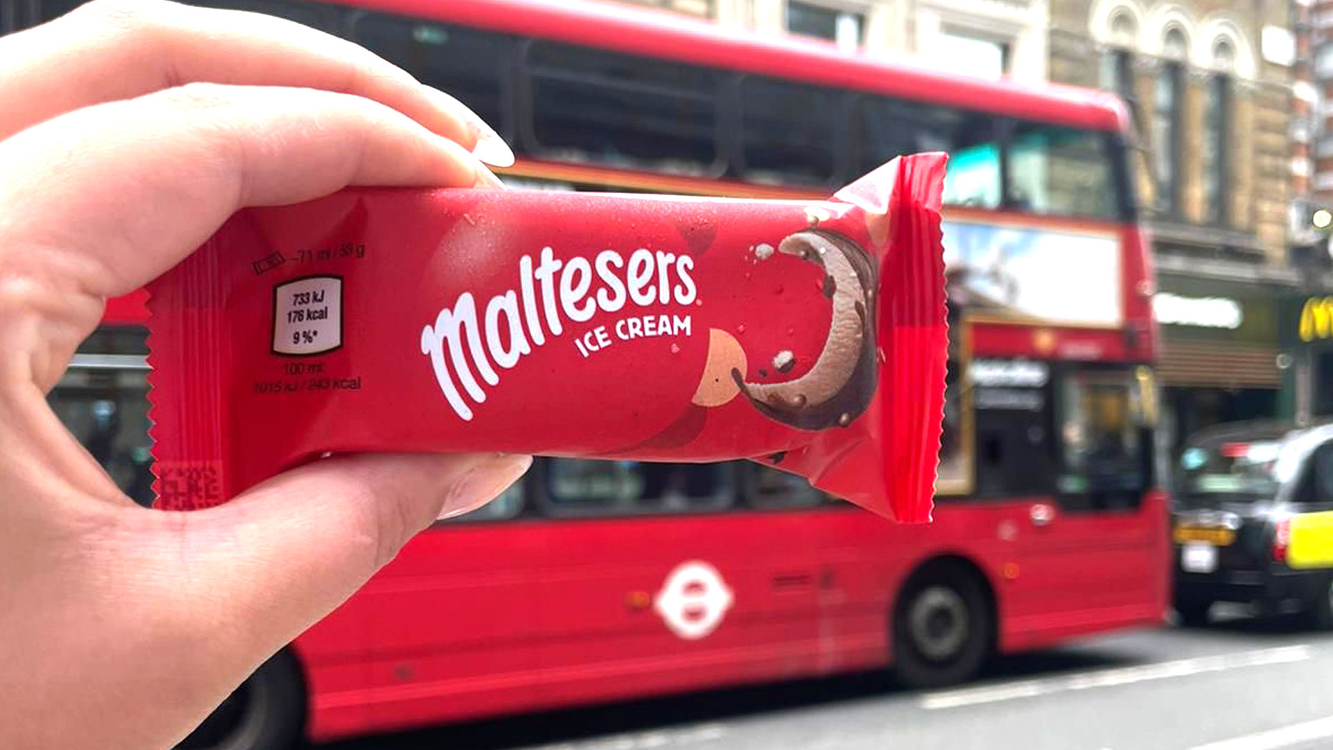Product sampling ice cream bars in London