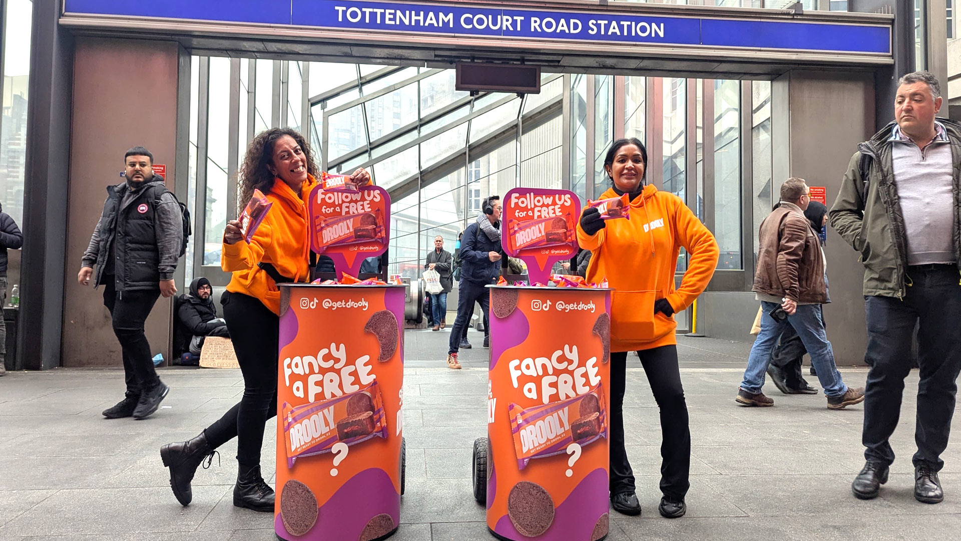 Effective sampling at tube stations in London