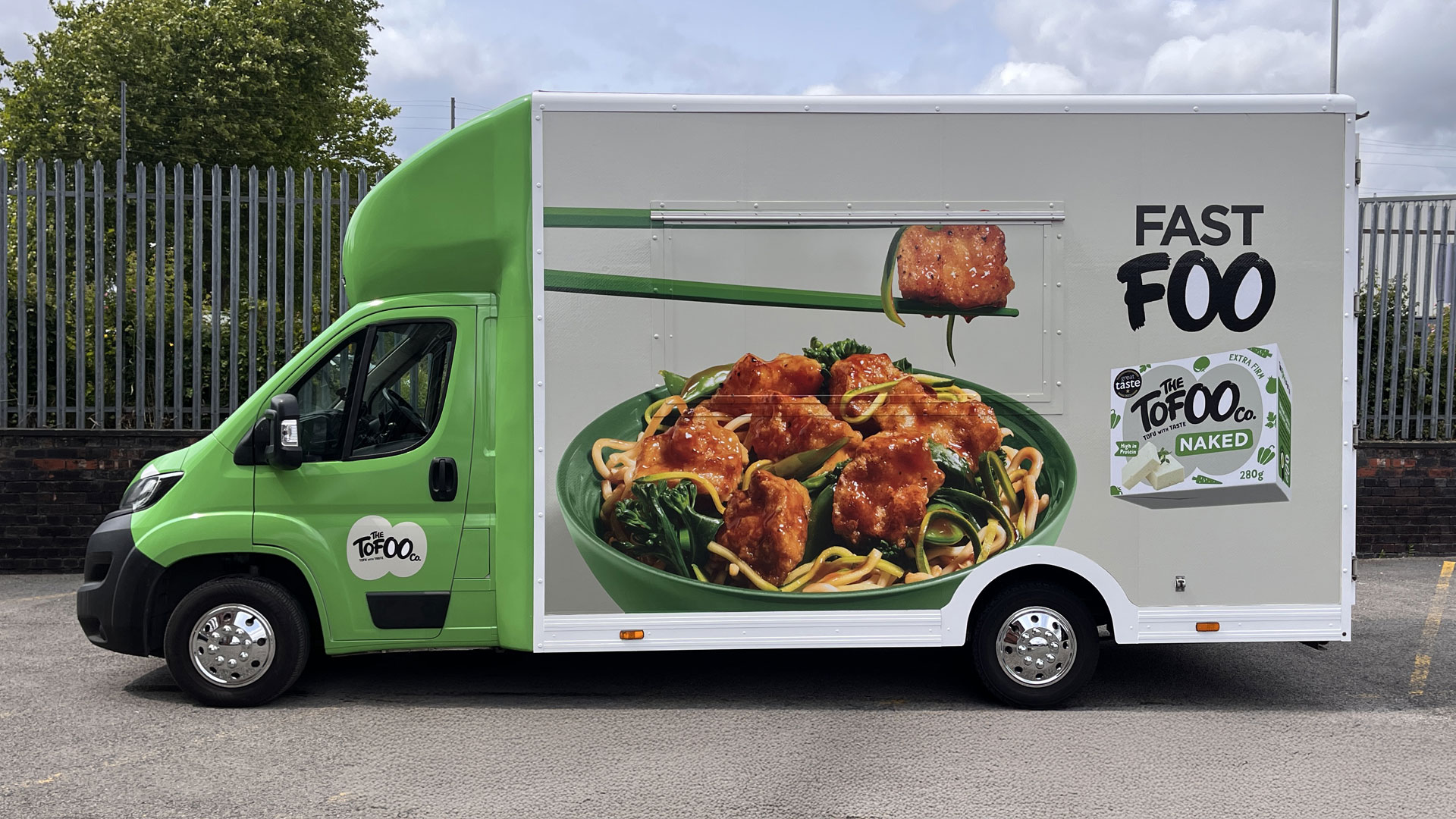 Hot food promotional sampling van