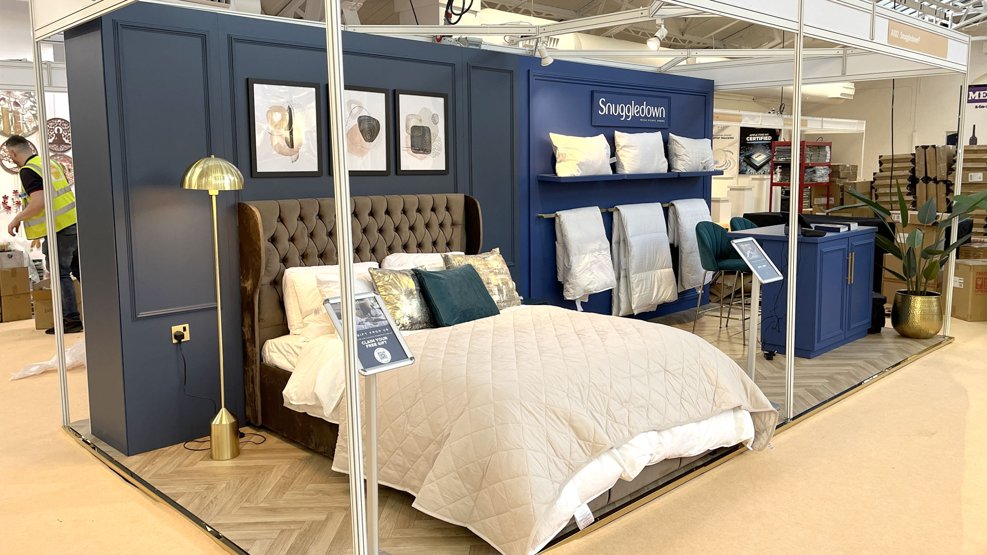 Snuggledown exhibition stand build by iMP Experiential