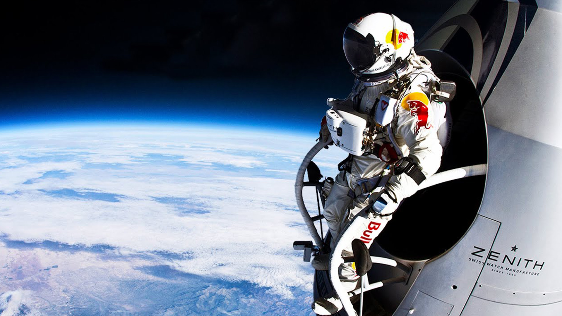 One of the greatest examples of experiential marketing is the RedBull Stratos jump from space